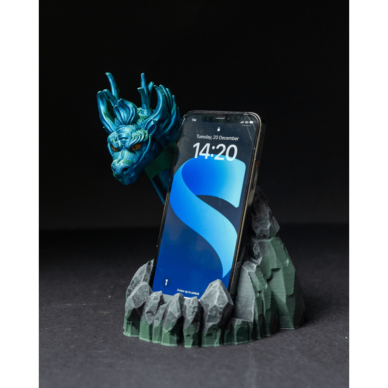 Blaze, The Dragon Phone Guardian